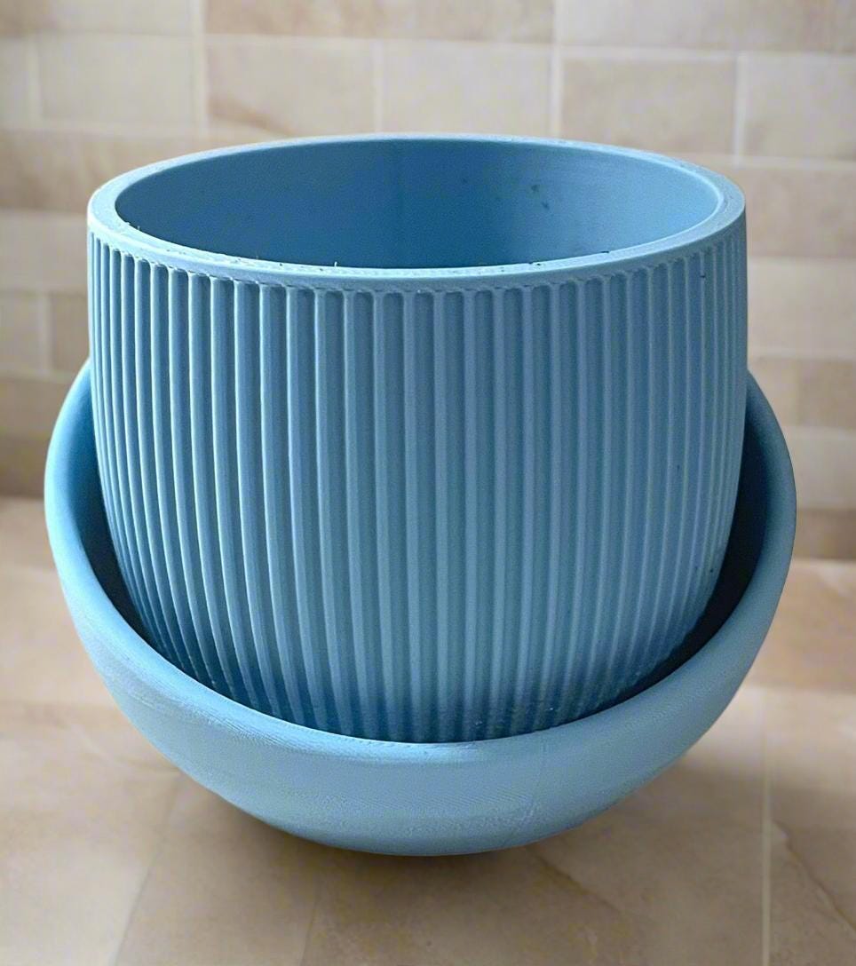 Strata Line Planter: Modern Geometric Design with Drip Tray