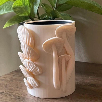 3D Printed Mushroom Planter: Tall Hydroflow Self Watering PLA Pot