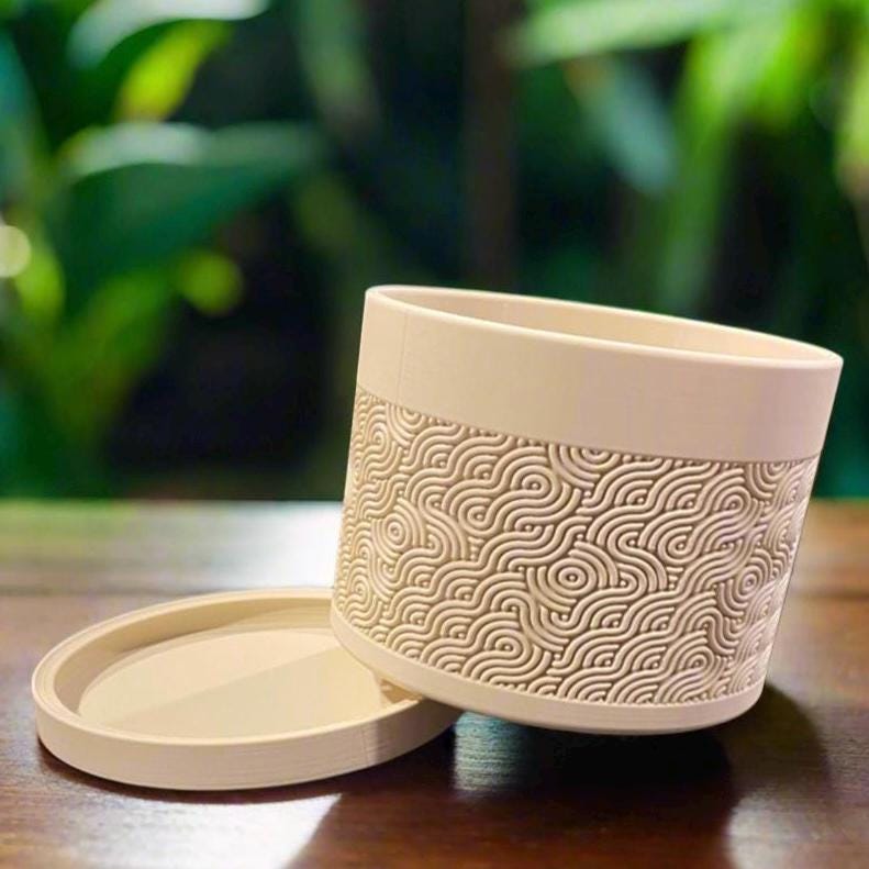 Swirl PLA Planter with Drip Tray: Modern Indoor Plant Pot