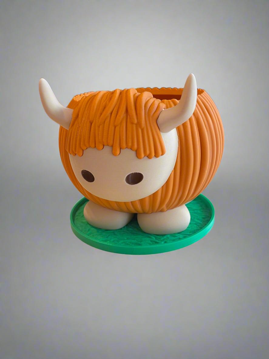 Highland Cow Pot with Drip Tray