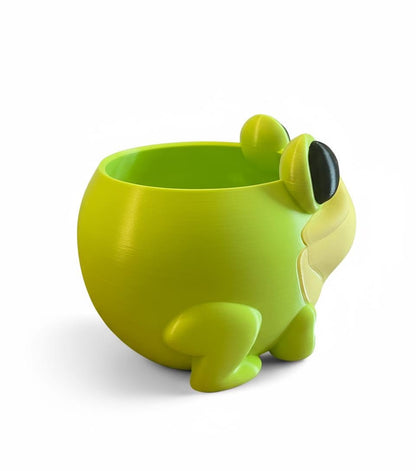 Toadally Green Frog Planter